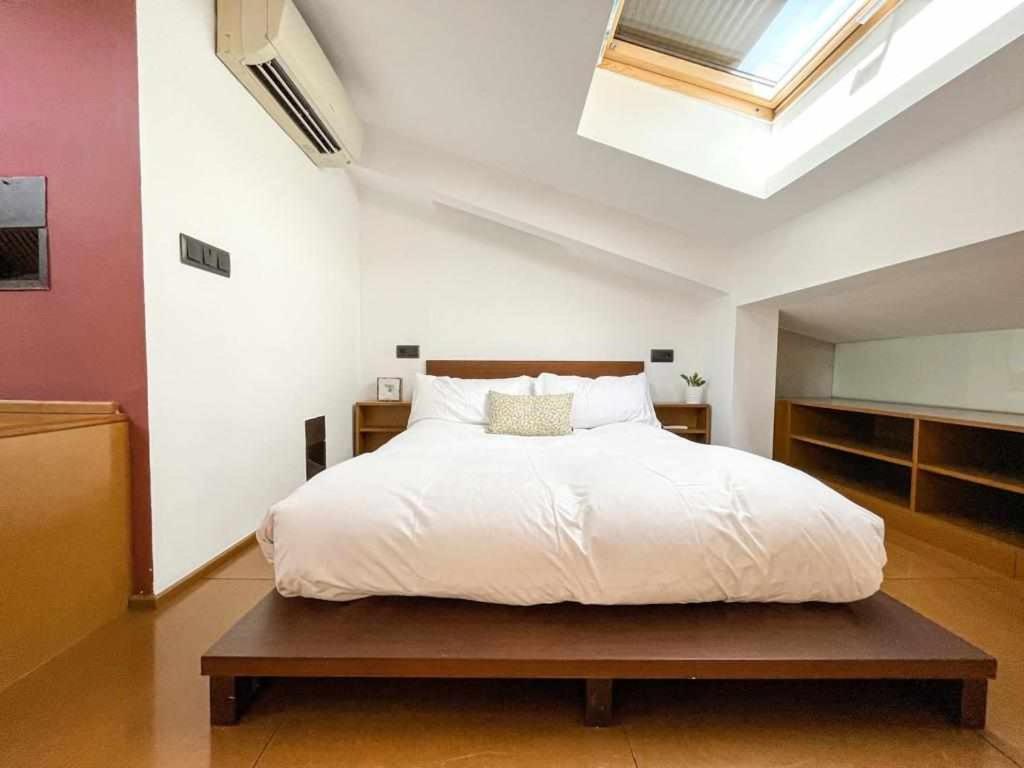 Loft Cort Reial Atico In The Heart Of The Old Town Apartment Girona Luaran gambar